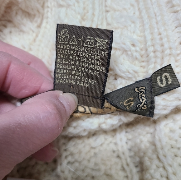 Inis Crafts Heavy Merion Wool Ireland Cardigan Sweater - Picture 10 of 12